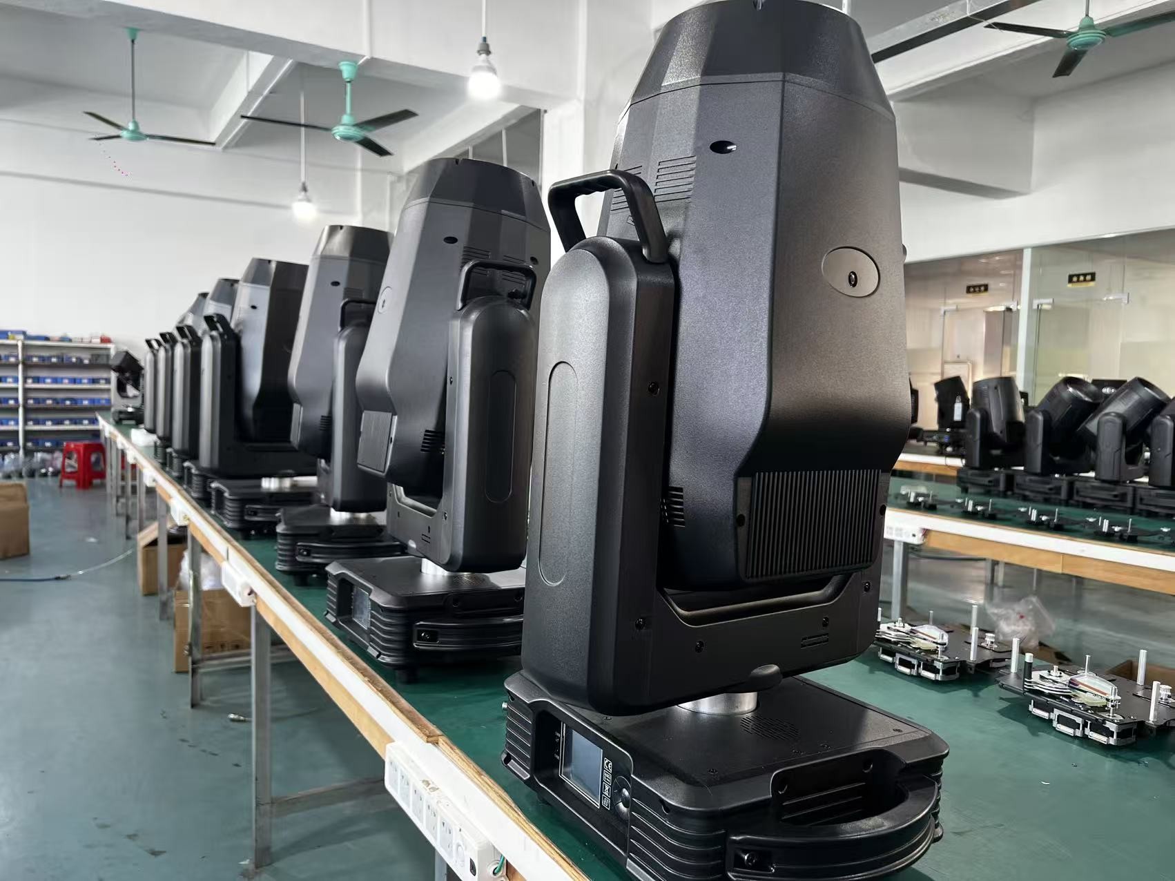 200W Professional Stage Moving Head Light